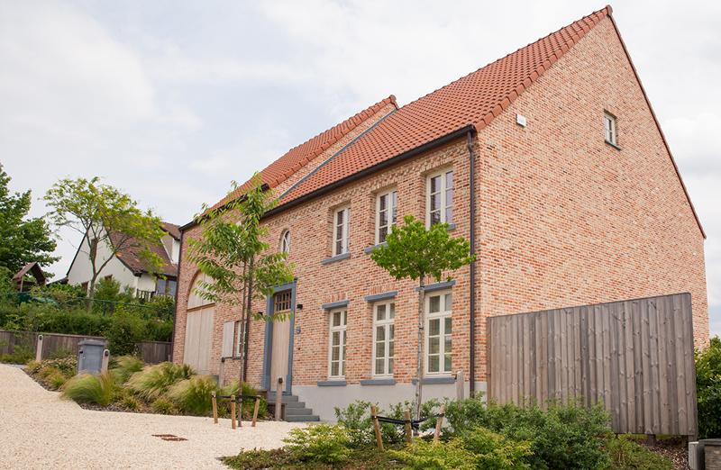 Onderhoudsvriendelijke tuin in Korbeek-Lo Onderhoudsvriendelijke tuin in Korbeek-Lo